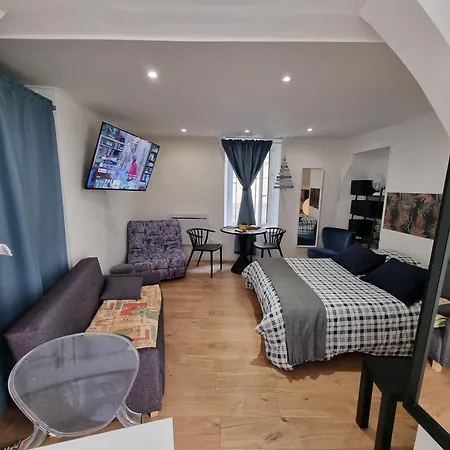 Cozy A 100 M Des Halles Dijon
