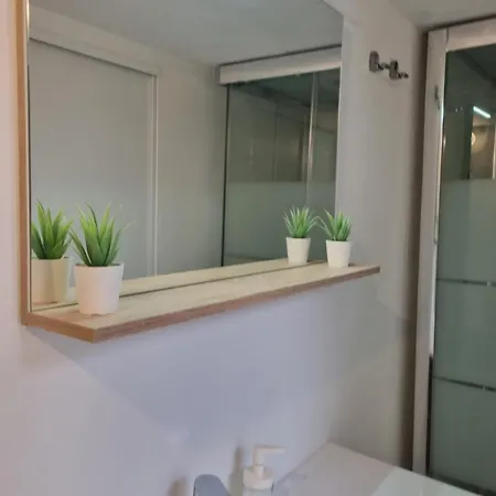 Apartment Cozy A 100 M Des Halles
